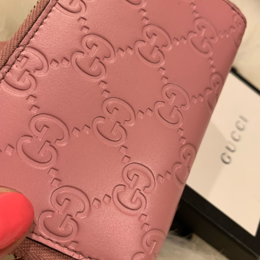 Gucci wallet